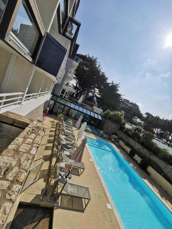 Le Churchill Hotel & Spa Carnac Esterno foto