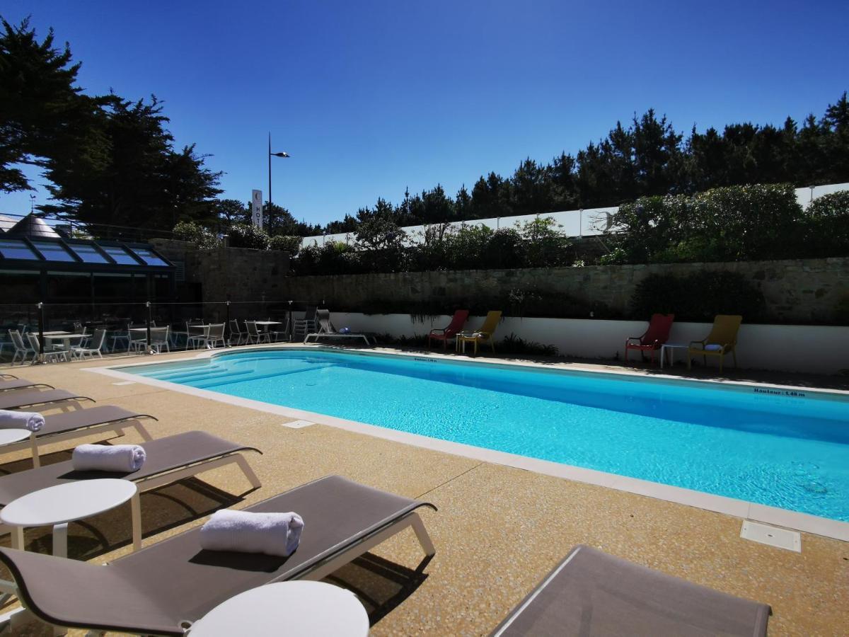 Le Churchill Hotel & Spa Carnac Esterno foto