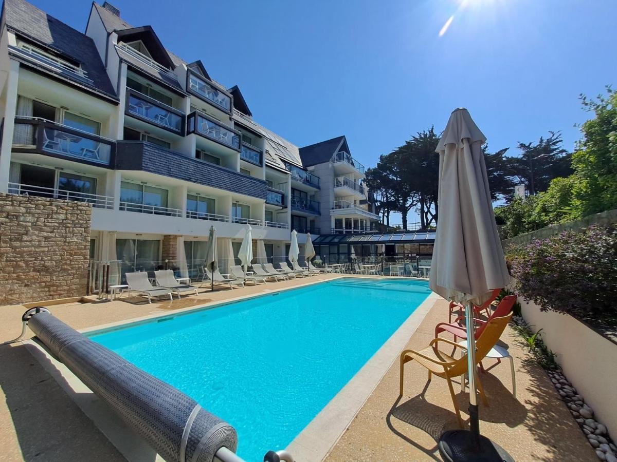 Le Churchill Hotel & Spa Carnac Esterno foto